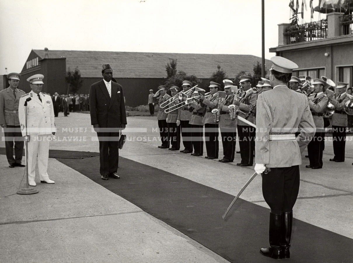 1961_170_100