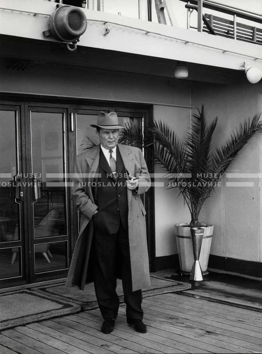 1961_150_040