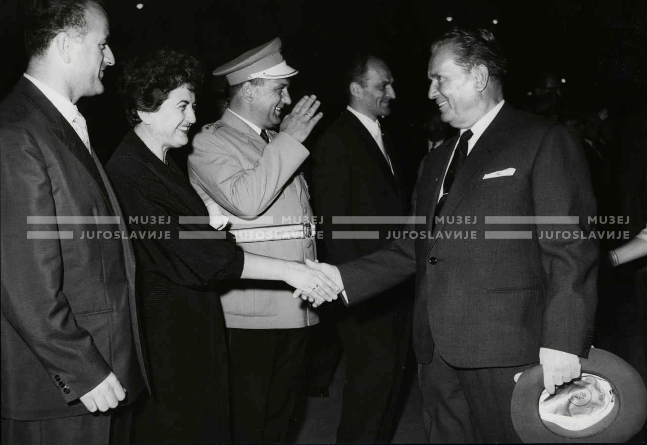 1961_165_128