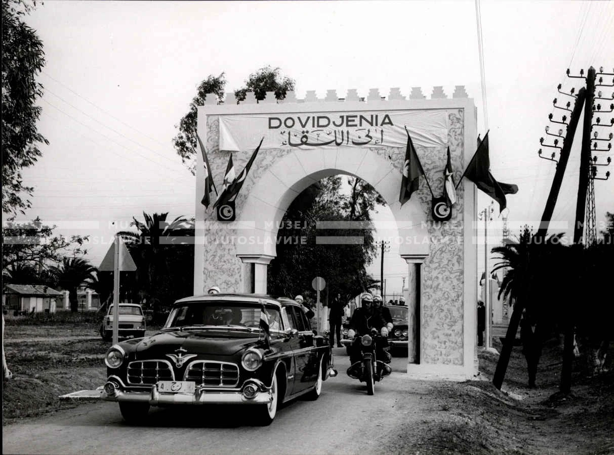 1961_163_019