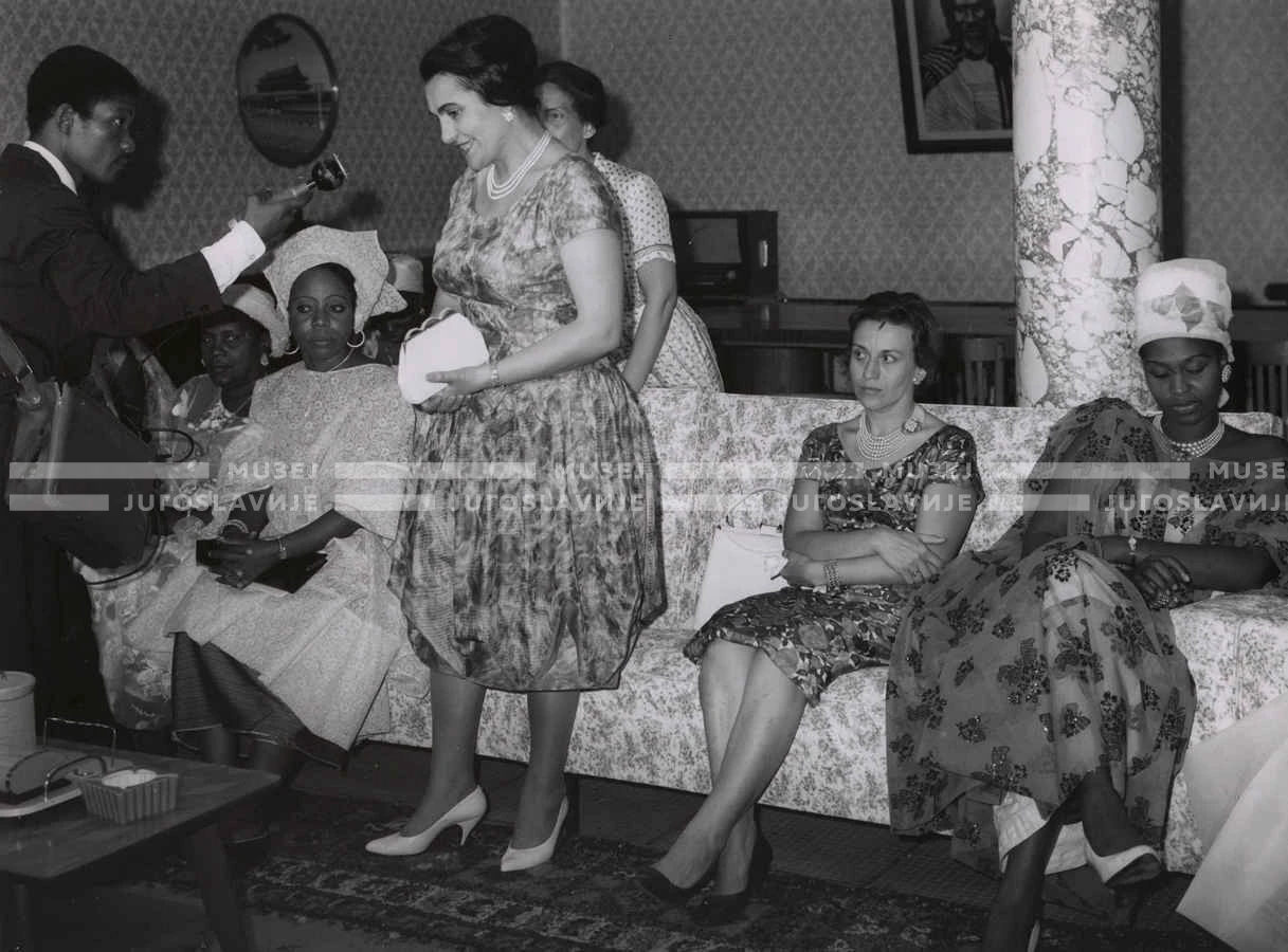 1961_157_124