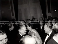 1953_025_087