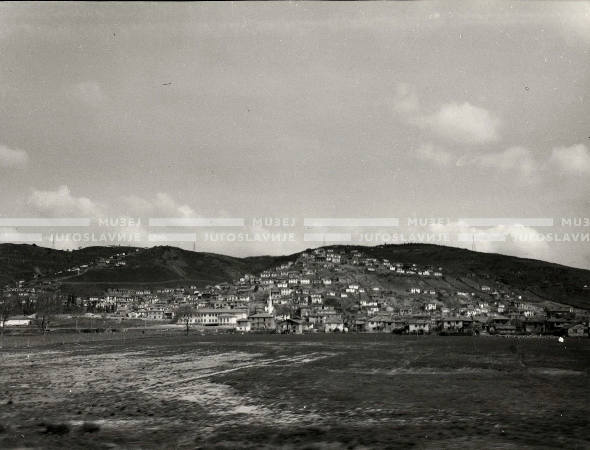 1954_027_019