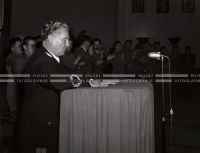 1949_003_059