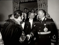 1954_027_085