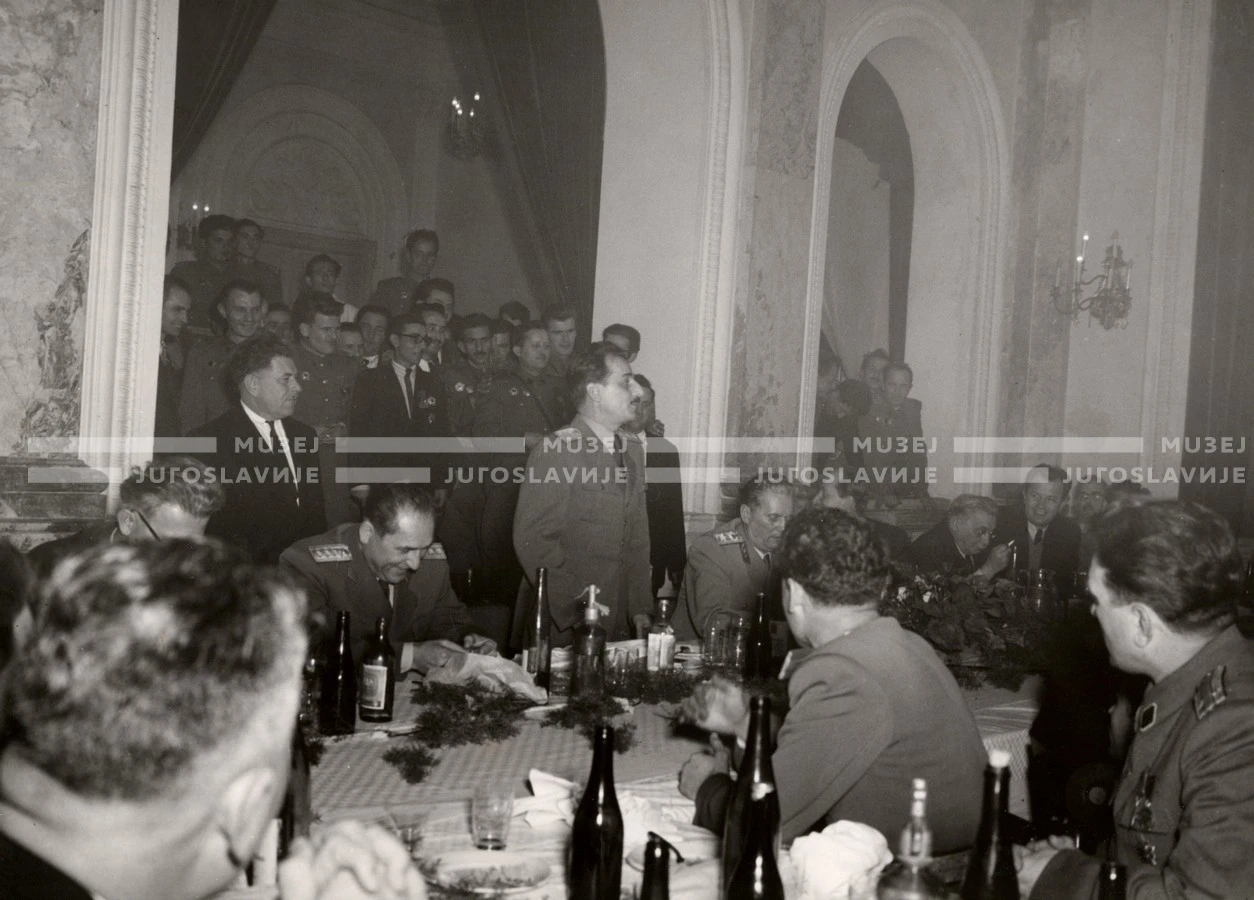 1951_012_141