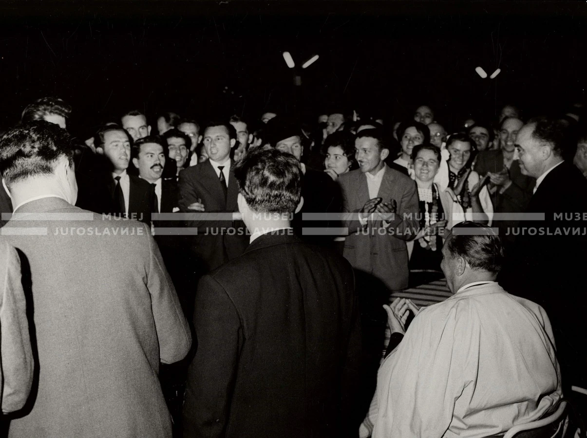 1961_169_214