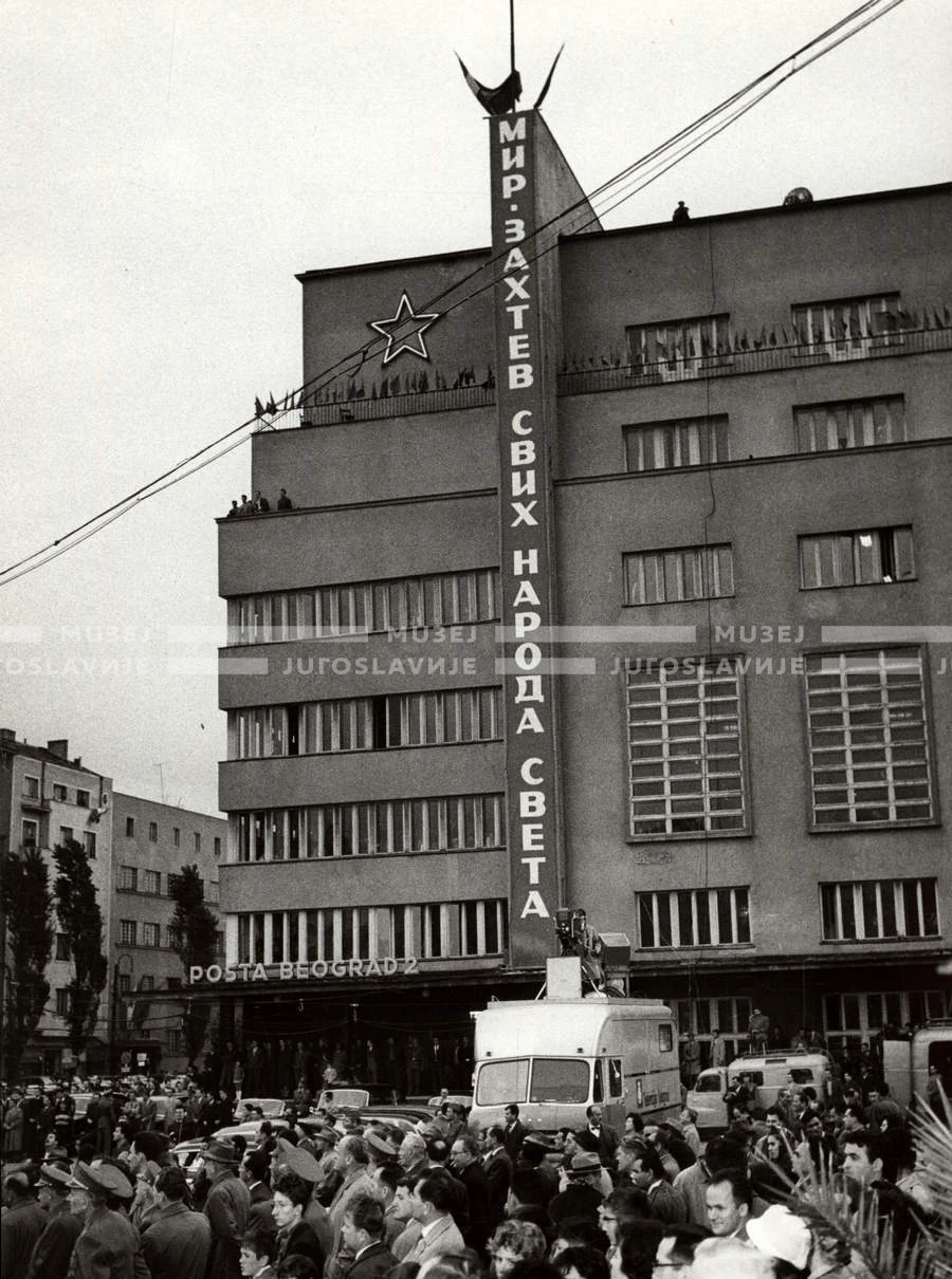 1961_166_183