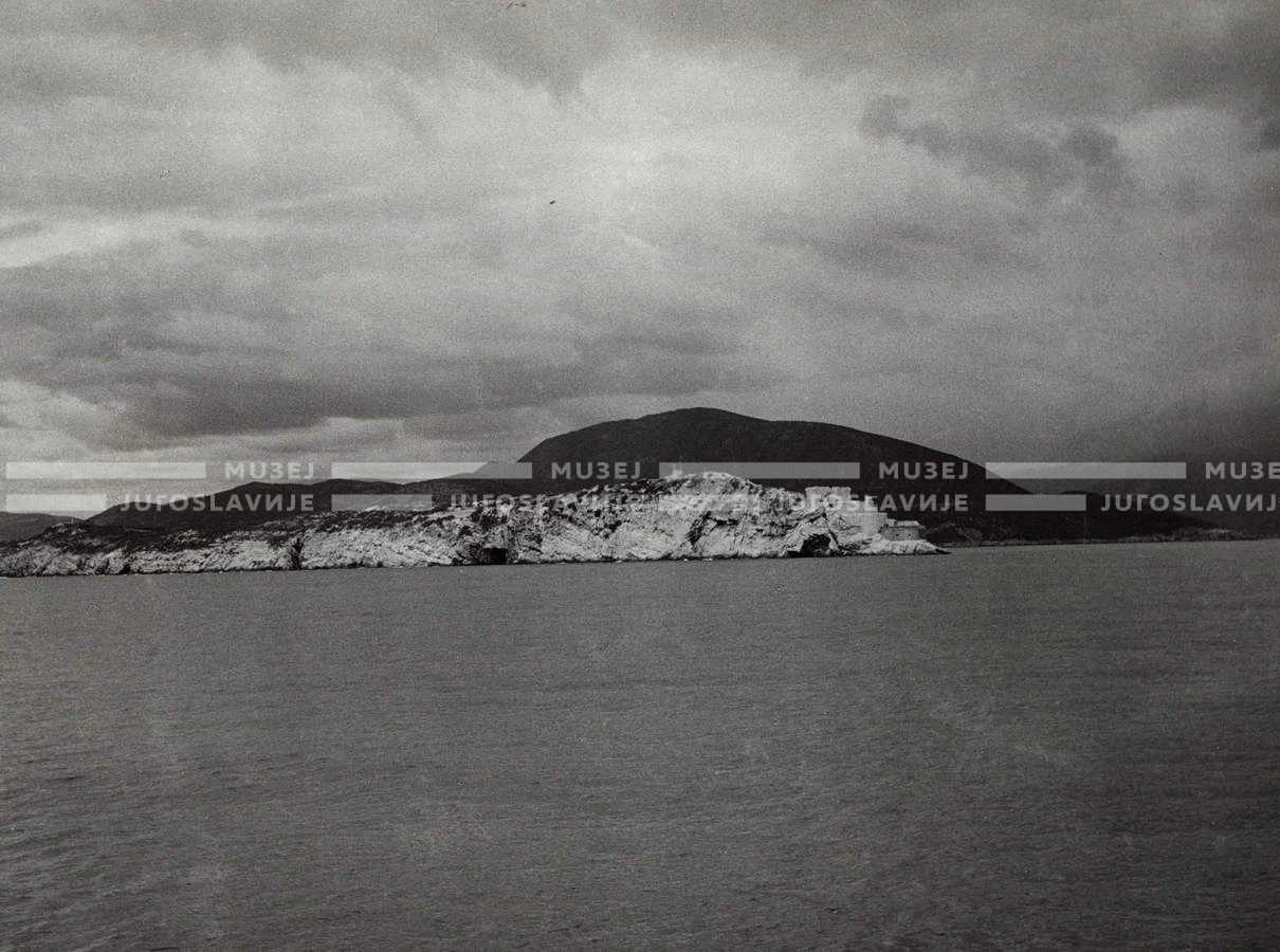 1961_166_051