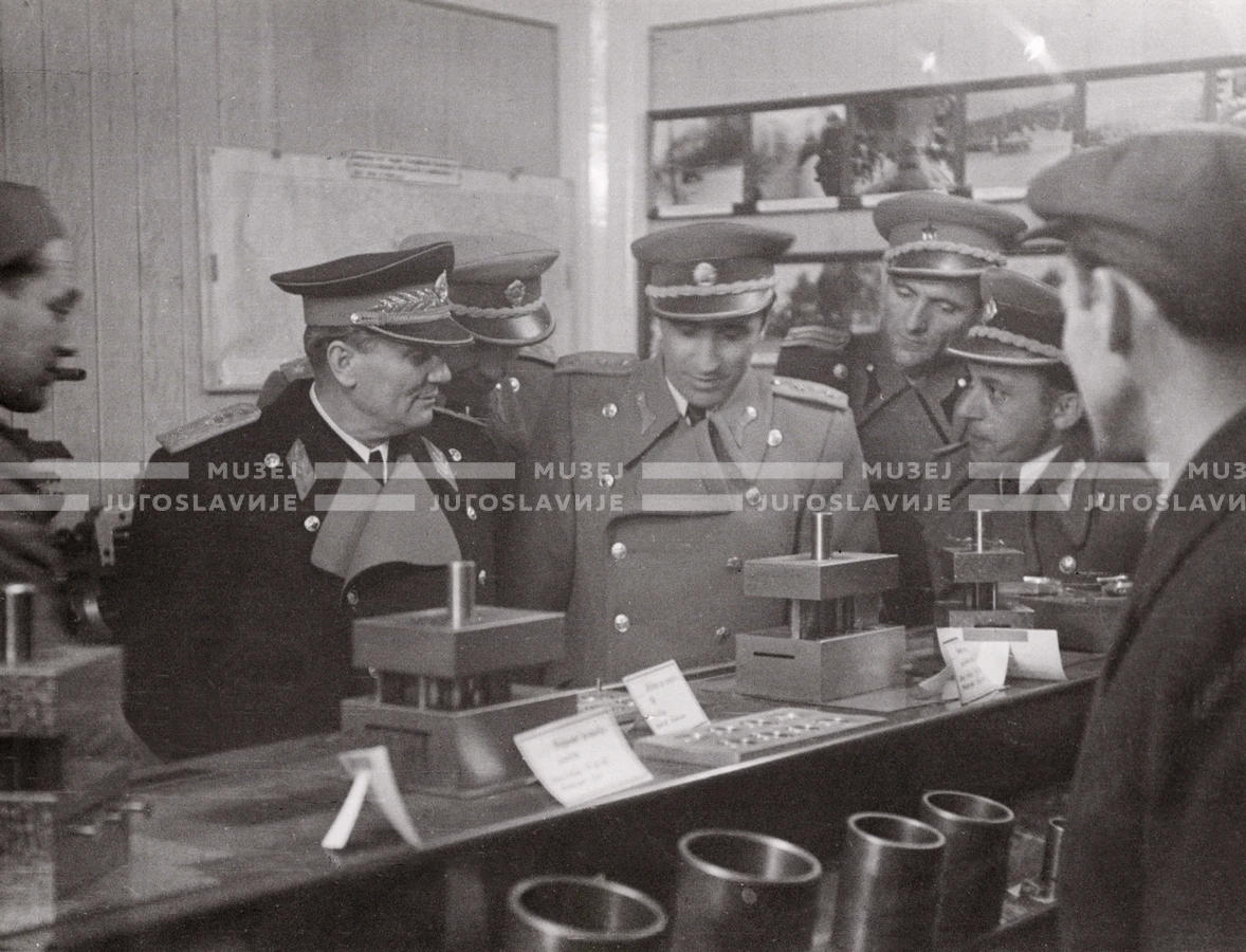 1948-49_002_102
