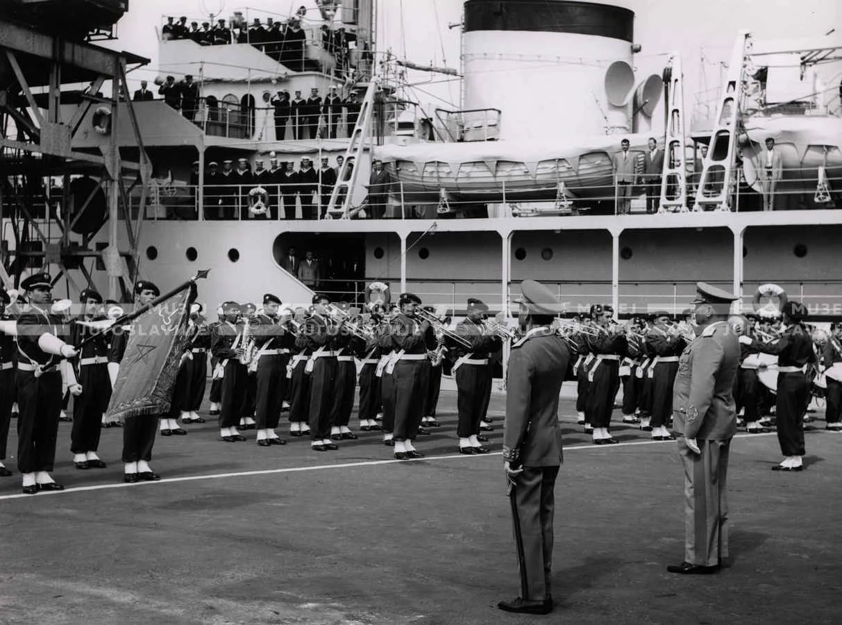 1961_160_008