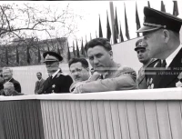 1954_028_039