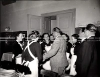 1953_024_025