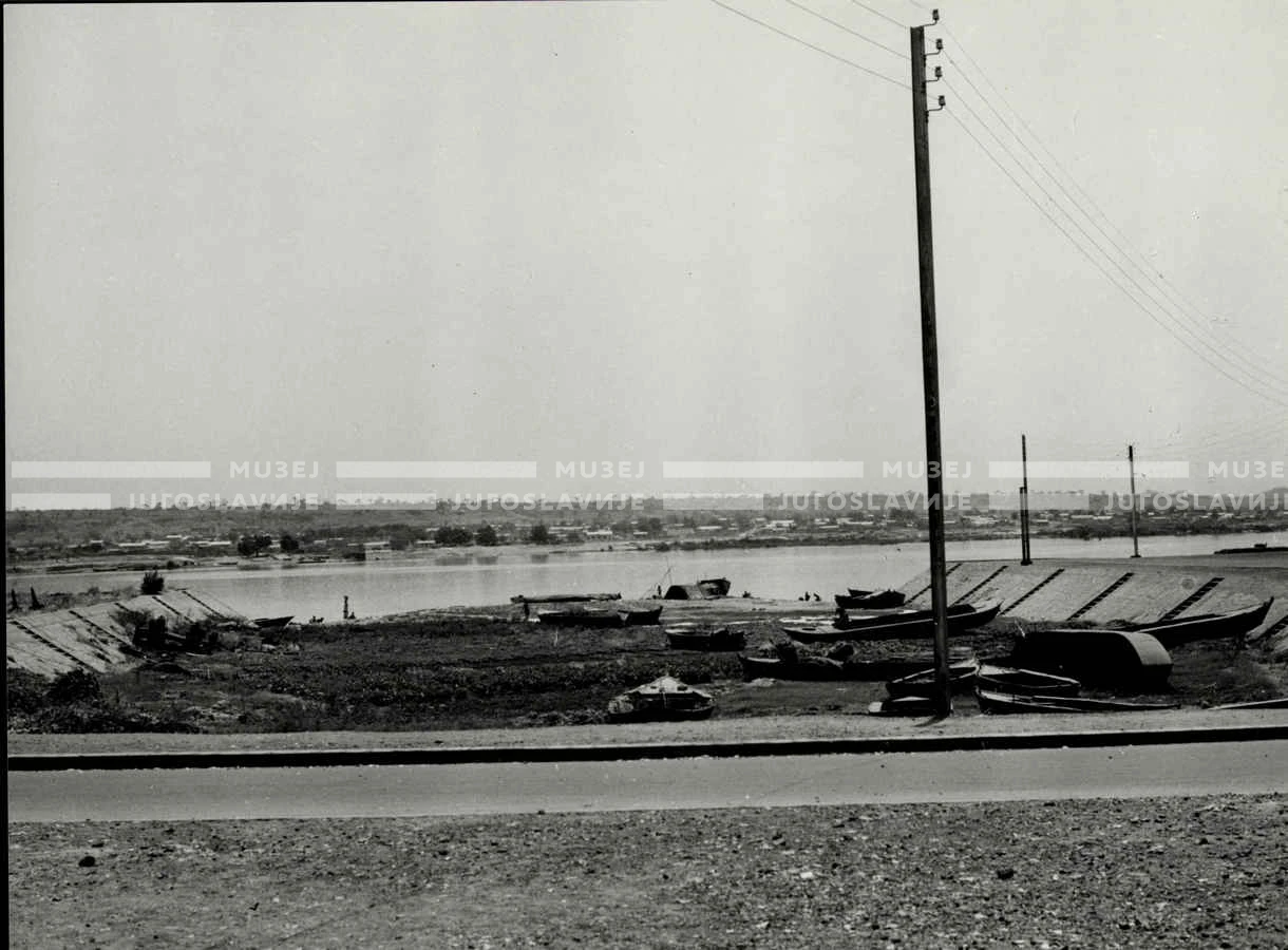 1961_159_040