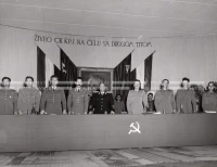 1949_003_058
