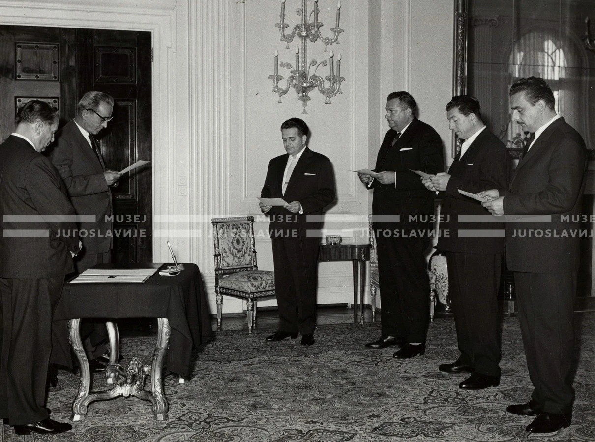 1961_168_140