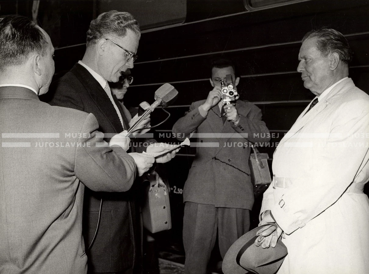 1961_169_004