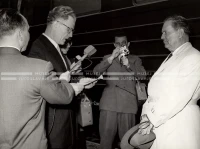 1961_169_004