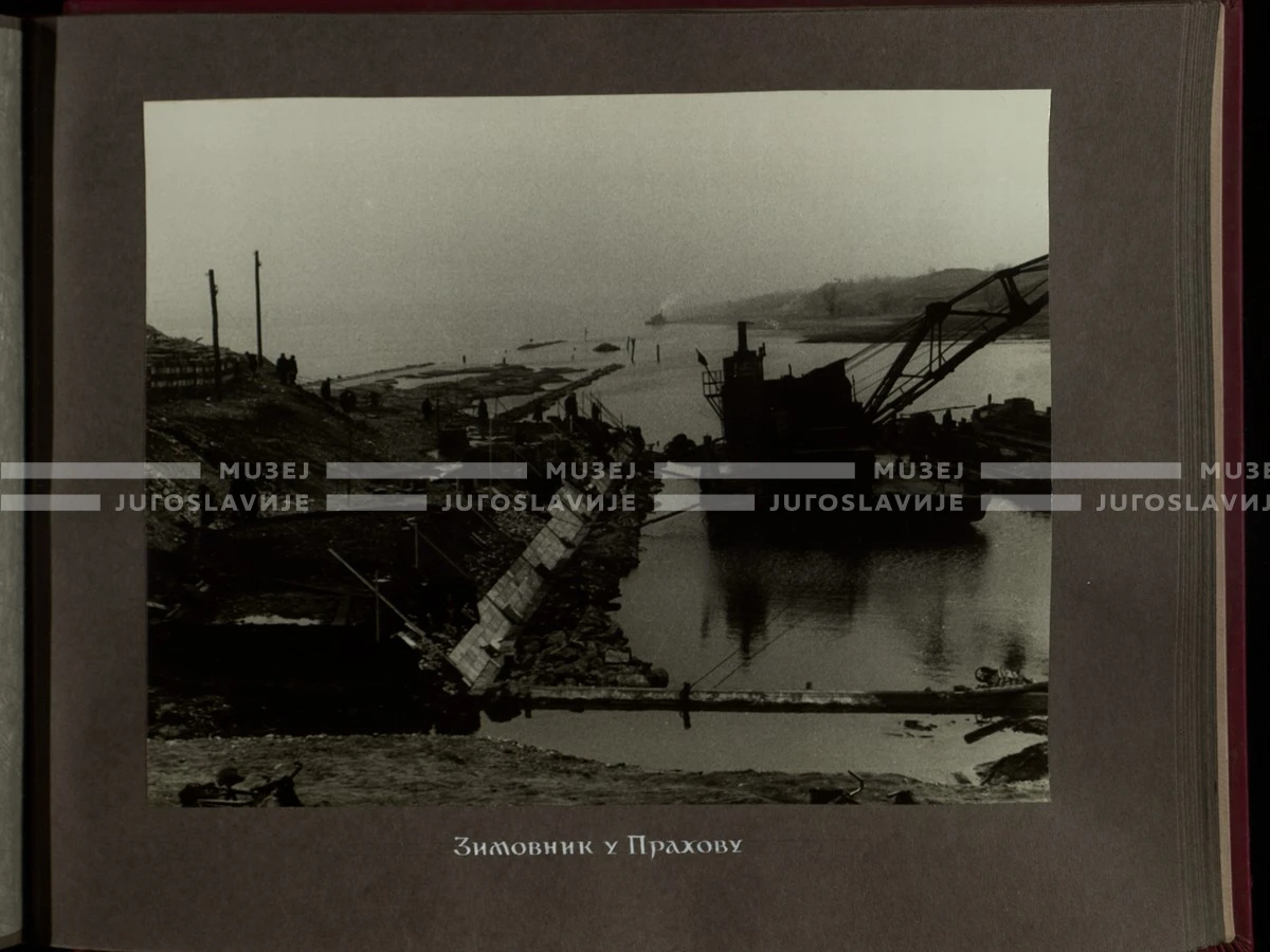 1-6-415_037