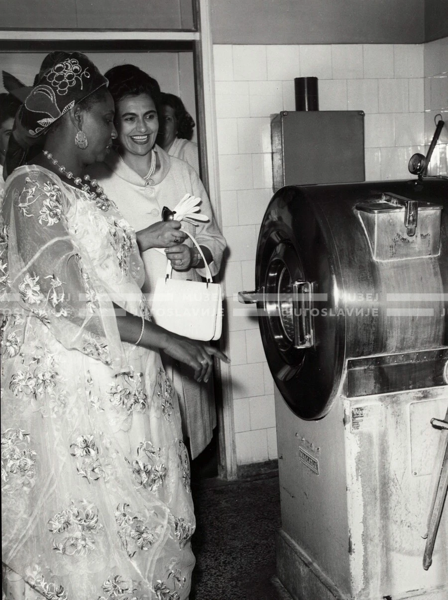 1961_170_177