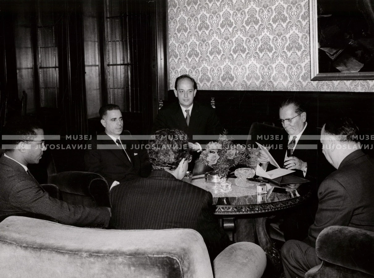 1961_168_138