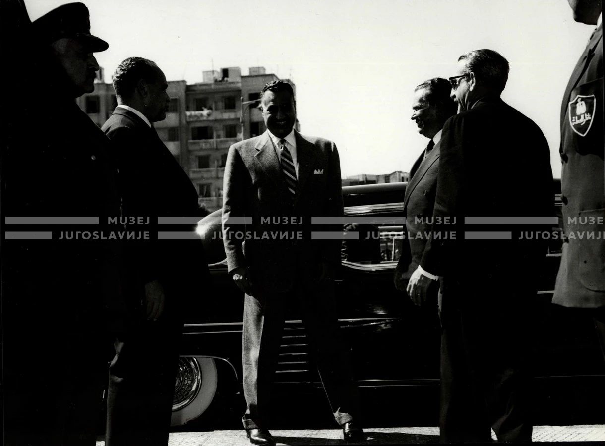 1961_164_111