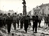 1961_169_053
