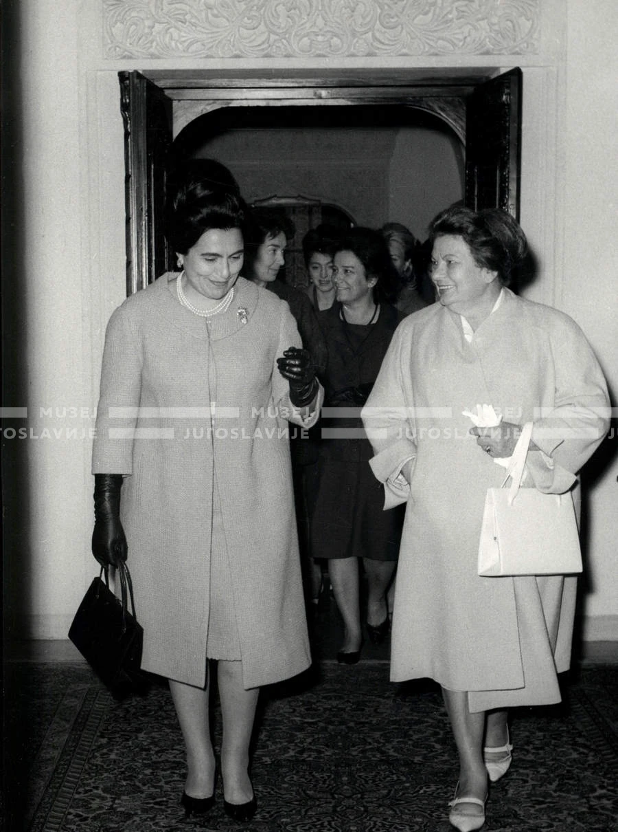 1964_252_140