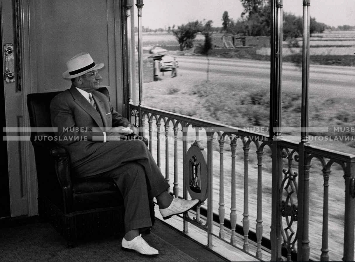 1961_165_118