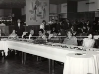 1961_170_042