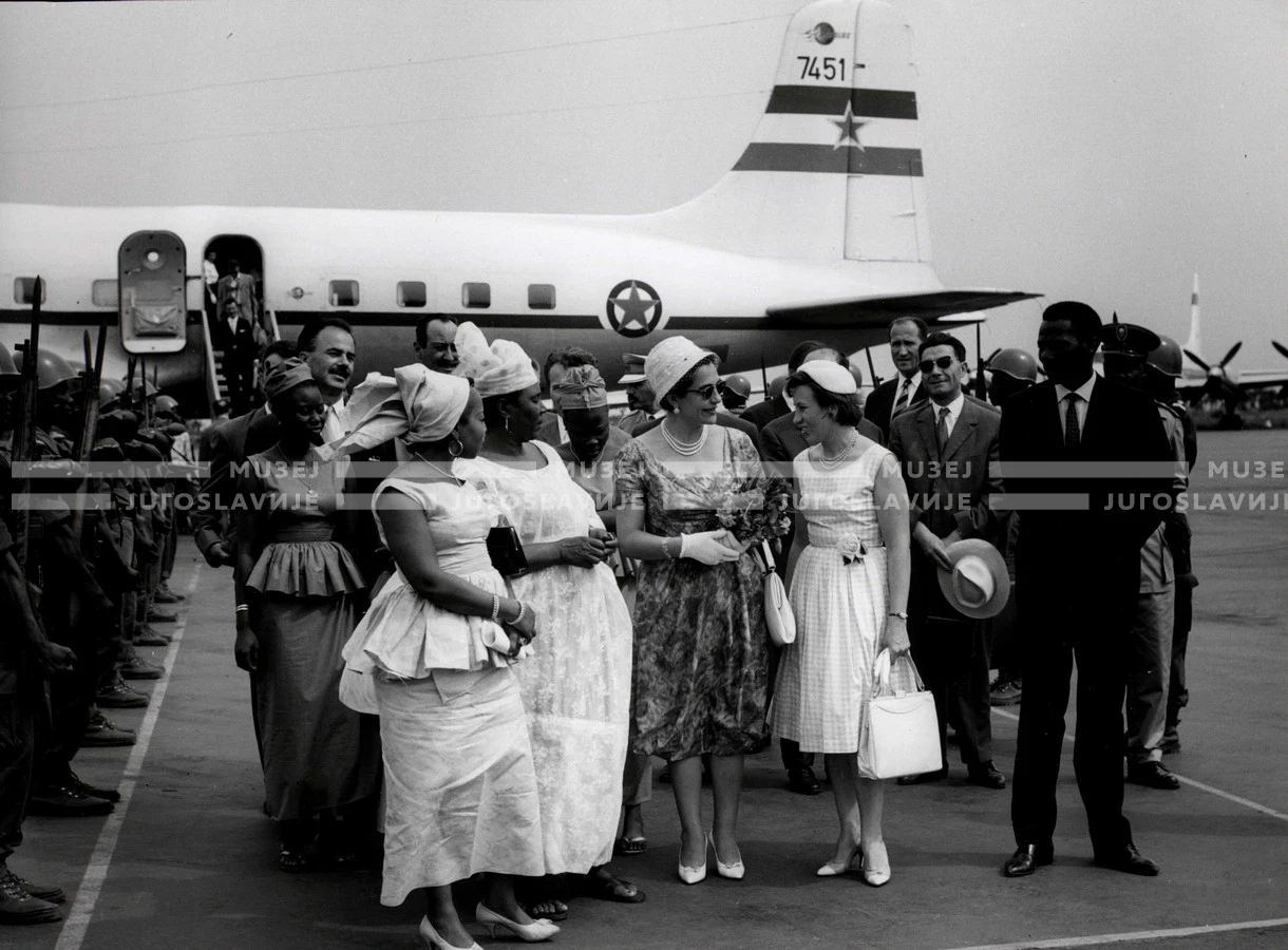 1961_158_166