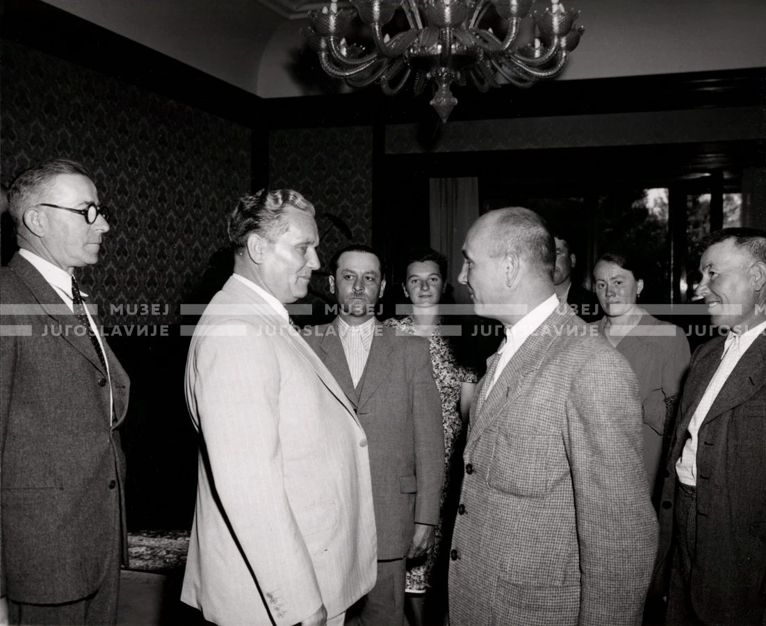 1950_006_084